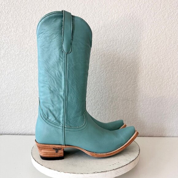 Stylish Blue Heeled Boots for Women - Picture 2 of 12